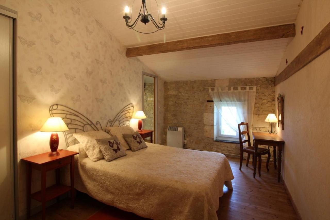 Clos Des Hirondelles Jau-Dignac-et-Loirac Esterno foto