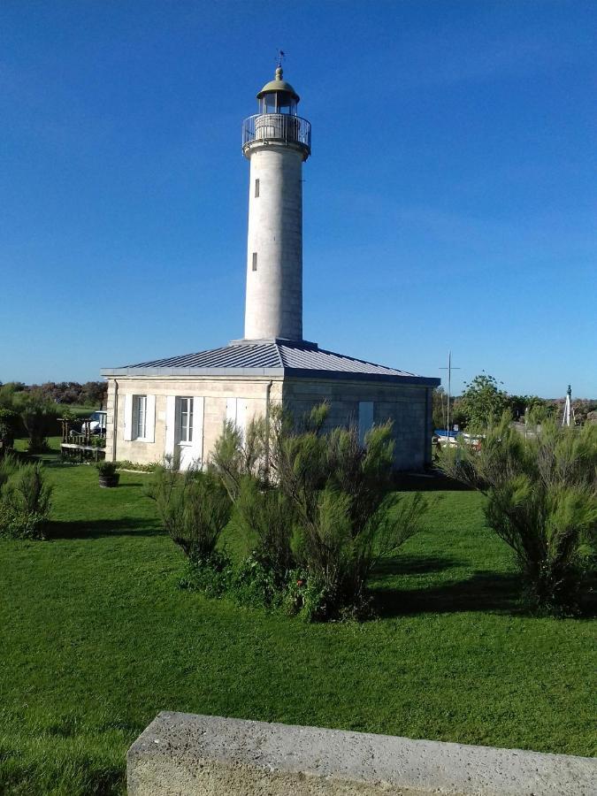 Clos Des Hirondelles Jau-Dignac-et-Loirac Esterno foto
